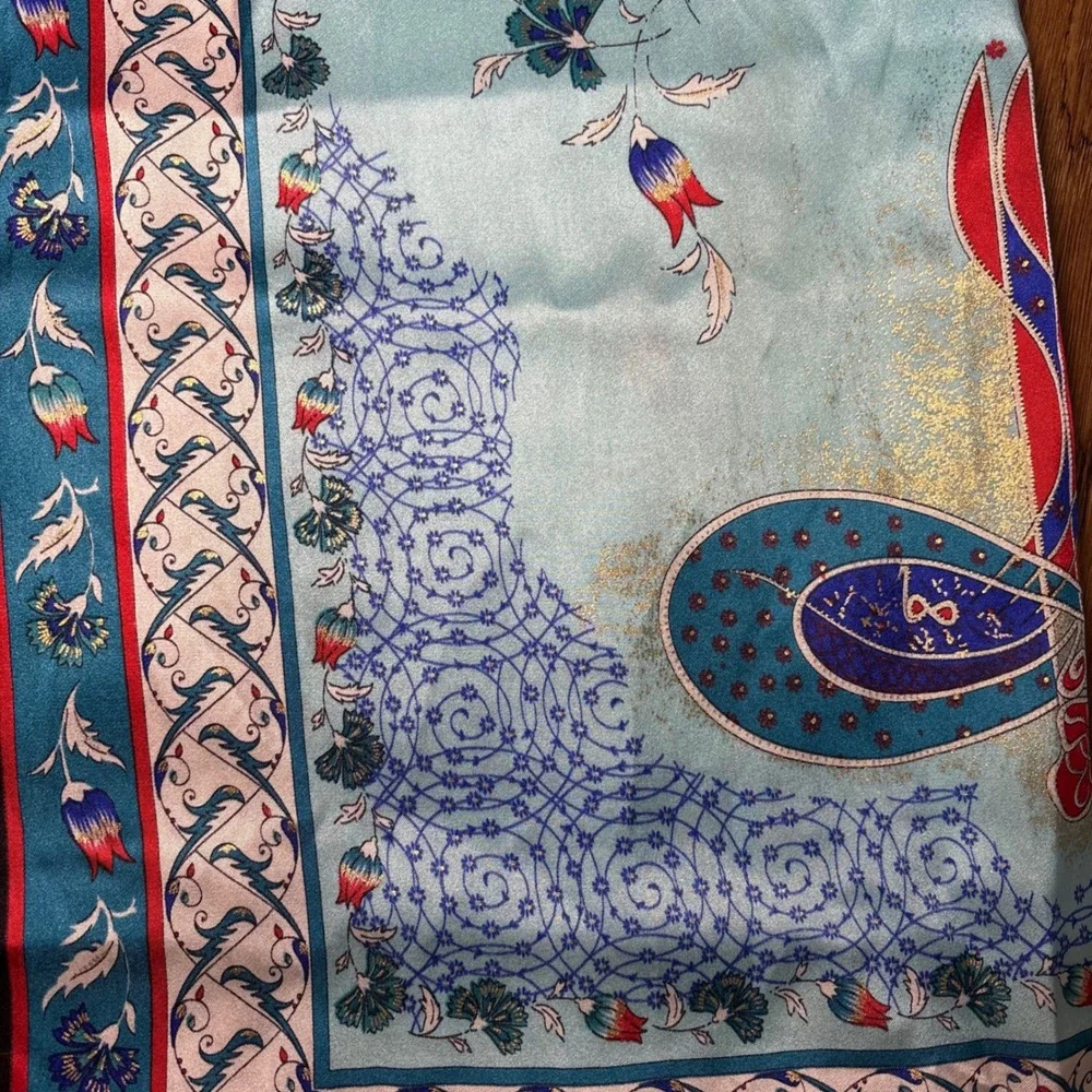 VTG Tilla 100% Silk floral Scarf shawl blue red made in Turkey 58x20 boho luxury